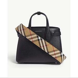 Authentic - Small BURBERRY Handbag - NO STRAP